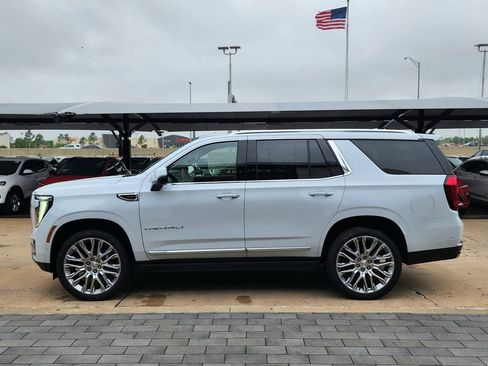 New 2026 GMC Yukon Denali w/ Denali Reserve Package AWD/4WD image 6