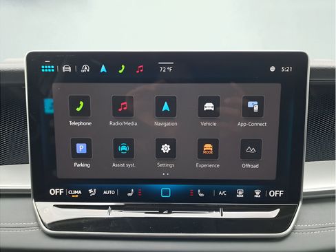 New 2025 Volkswagen Tiguan SE AWD/4WD image 16