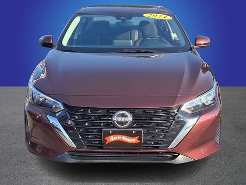 Used 2024 Nissan Sentra SV FWD image 2