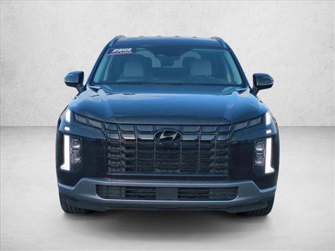 Used 2024 Hyundai Palisade SEL FWD image 2