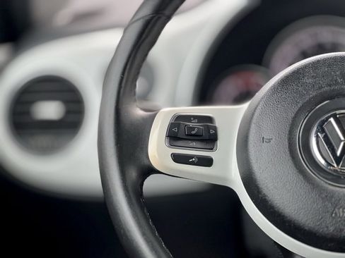 Used 2016 Volkswagen Beetle 1.8T SE image 27