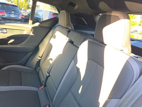 Certified 2024 Volvo XC40 Recharge Core w/ Protection Package Premier image 6