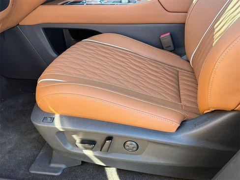 New 2026 INFINITI QX60 Autograph image 15