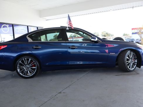 Used 2017 INFINITI Q50 Red Sport 400 image 4
