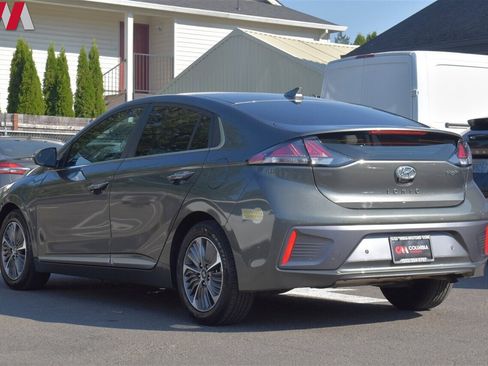 Used 2022 Hyundai Ioniq Limited image 2