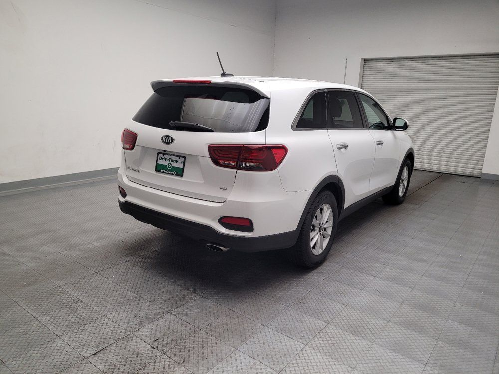 Used 2020 Kia Sorento FWD V6 image 9