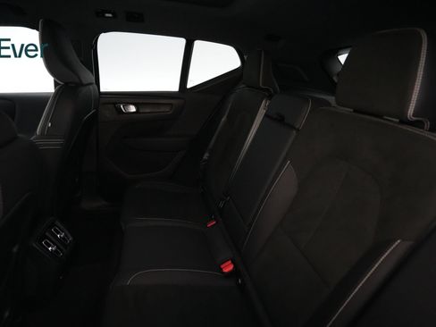 Used 2023 Volvo XC40 Recharge Plus AWD/4WD image 24