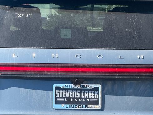New 2026 Lincoln Aviator Reserve AWD/4WD image 7