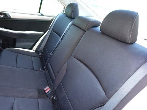 Used 2017 Subaru Legacy 2.5i Premium w/ Moonroof Package image 18