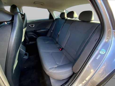 Used 2025 Kia K4 FWD image 21