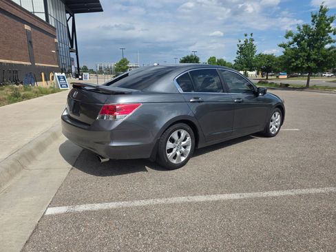 Used 2009 Honda Accord EX-L image 7