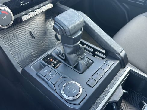 Used 2024 Toyota Tacoma SR5 image 33