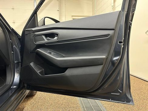 Used 2024 Honda Accord EX image 16