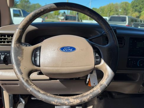 Used 2004 Ford F250 Lariat AWD/4WD image 17