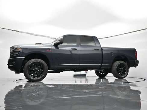 New 2026 RAM 2500 Big Horn AWD/4WD image 44