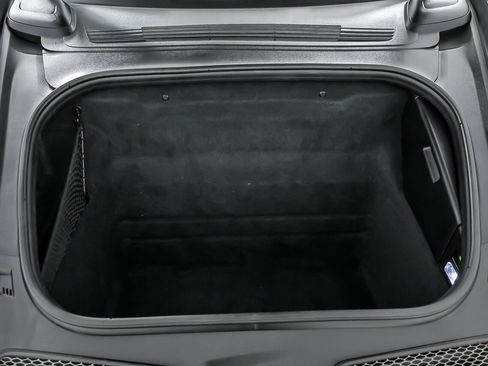 Used 2022 Porsche 911 GT3 RWD image 16