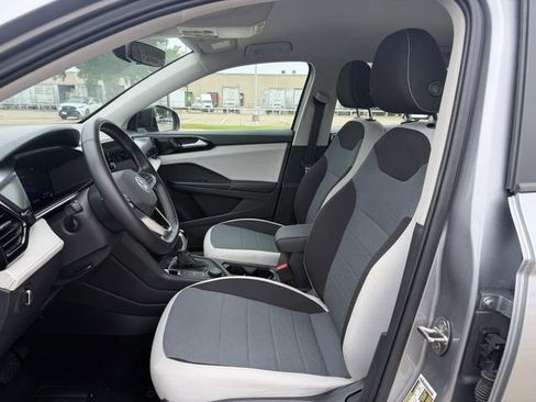 Used 2025 Volkswagen Taos S AWD/4WD image 24