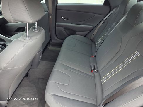 Certified 2025 Hyundai Elantra Sport FWD image 15