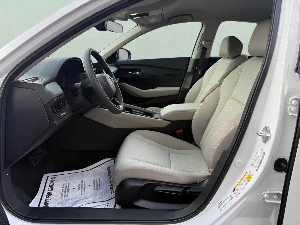 New 2026 Honda Accord LX image 9