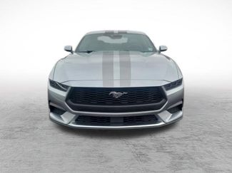 Used 2025 Ford Mustang Coupe RWD video 2