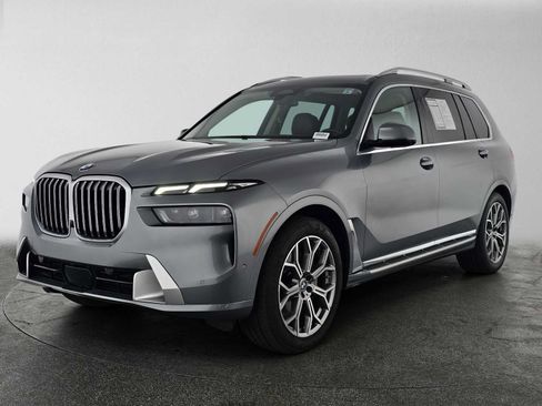 Used 2025 BMW X7 xDrive40i AWD/4WD image 7