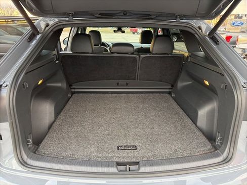 Used 2020 Volkswagen Atlas Cross Sport SEL Premium image 10