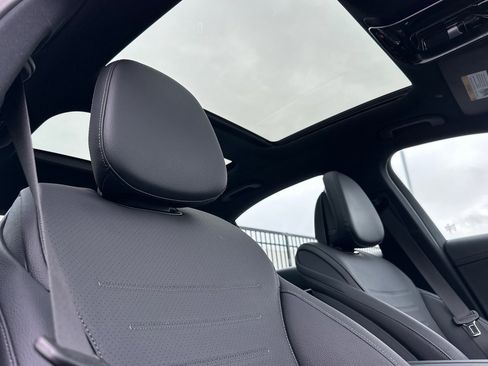 Certified 2025 Mercedes-Benz C 300 Sedan image 18