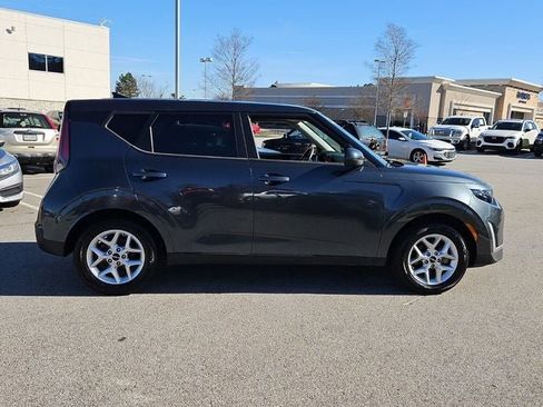 Used 2024 Kia Soul LX w/ Option Group 015 image 11