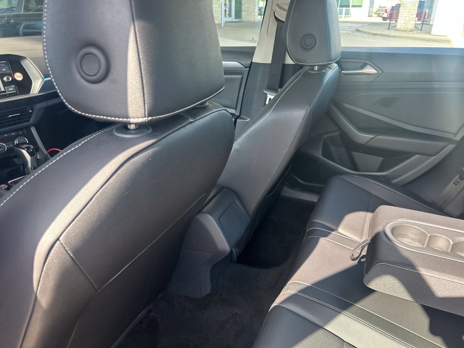 Used 2024 Volkswagen Jetta SE FWD image 17