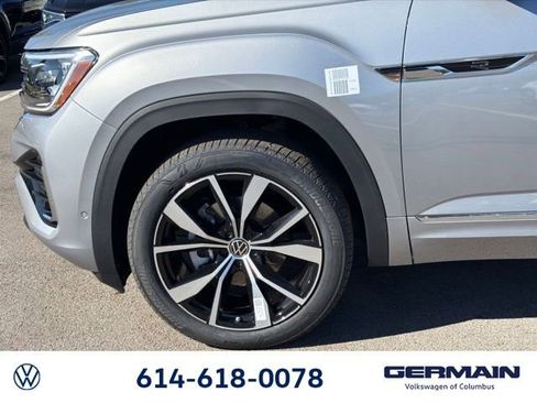 New 2026 Volkswagen Atlas SEL Premium R-Line AWD/4WD image 13