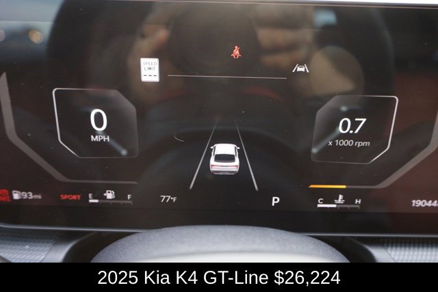 Used 2025 Kia K4 GT-Line w/ GT-Line Premium Package FWD image 26