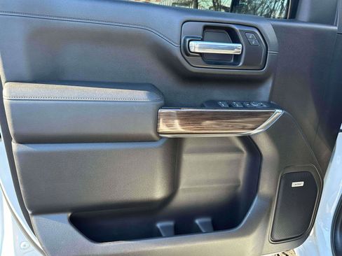 Used 2022 Chevrolet Silverado 1500 RST w/ Redline Edition image 18