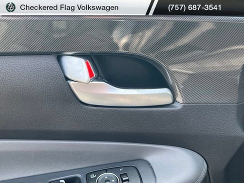 Used 2023 Hyundai Santa Fe SE AWD/4WD image 16