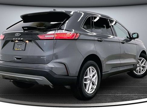 Used 2022 Ford Edge SEL w/ Convenience Package AWD/4WD image 6