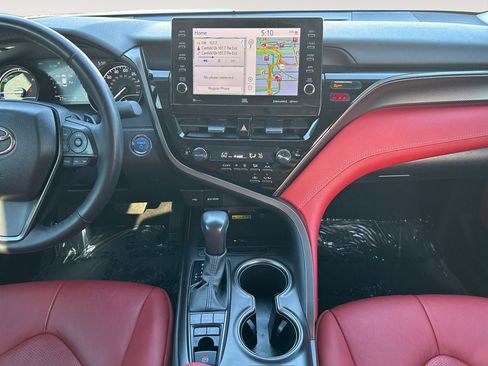Used 2024 Toyota Camry XSE w/ Navigation Package FWD image 11