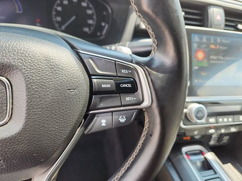 Used 2019 Honda Insight Touring image 17