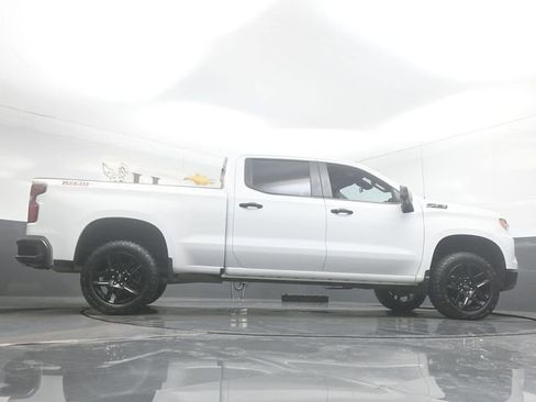 Used 2023 Chevrolet Silverado 1500 LT Trail Boss w/ LT Trail Boss Premium Package AWD/4WD image 51