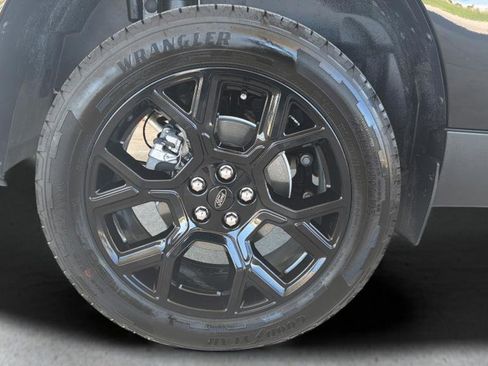 Used 2025 Ford Maverick XLT w/ XLT Luxury Package AWD/4WD image 24