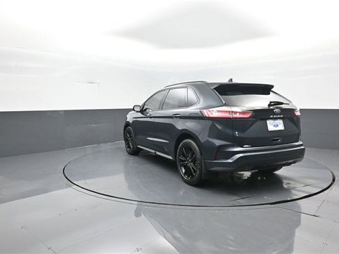 Used 2022 Ford Edge ST-Line image 5