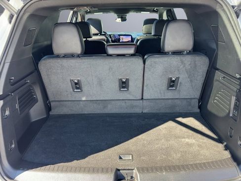 Used 2024 Chevrolet Traverse RS w/ LPO, Floor Liner Package image 25