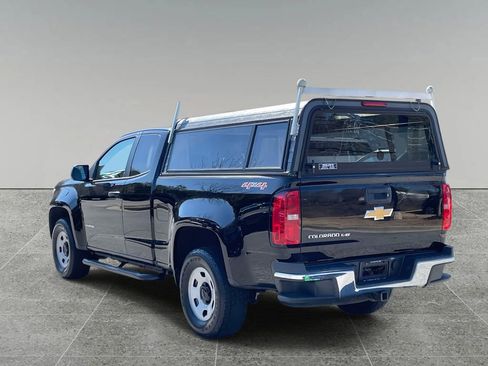 Used 2018 Chevrolet Colorado W/T w/ WT Convenience Package image 3