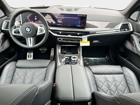 New 2026 BMW X5 M60i image 16