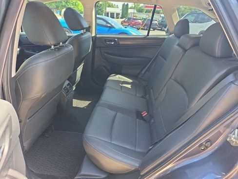 Used 2015 Subaru Outback 2.5i Limited AWD/4WD image 19