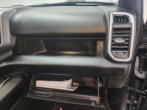 Used 2021 RAM 1500 Big Horn AWD/4WD image 35