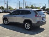 Used 2019 Jeep Cherokee Latitude w/ Popular Appearance Group image 4