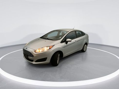 Used 2016 Ford Fiesta S FWD image 2