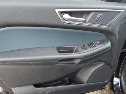 Certified 2023 Ford Edge SEL w/ Sport Appearance Package image 13