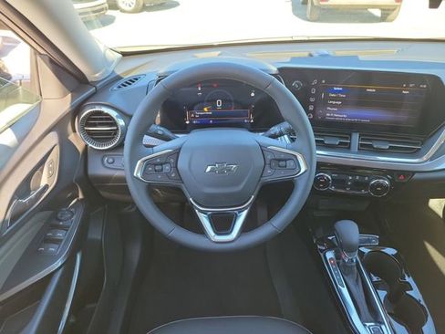 New 2026 Chevrolet Trax ACTIV w/ Sunroof Package image 14