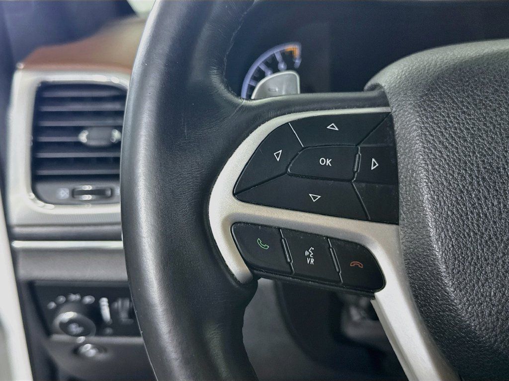 Used 2018 Jeep Grand Cherokee Summit AWD/4WD image 23
