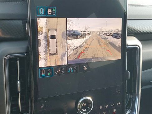 Certified 2025 GMC Yukon AT4 w/ AT4 Premium Package image 29